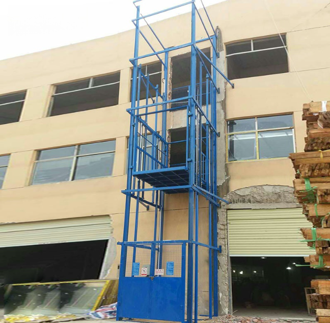 珠海建材厂室外物料提升